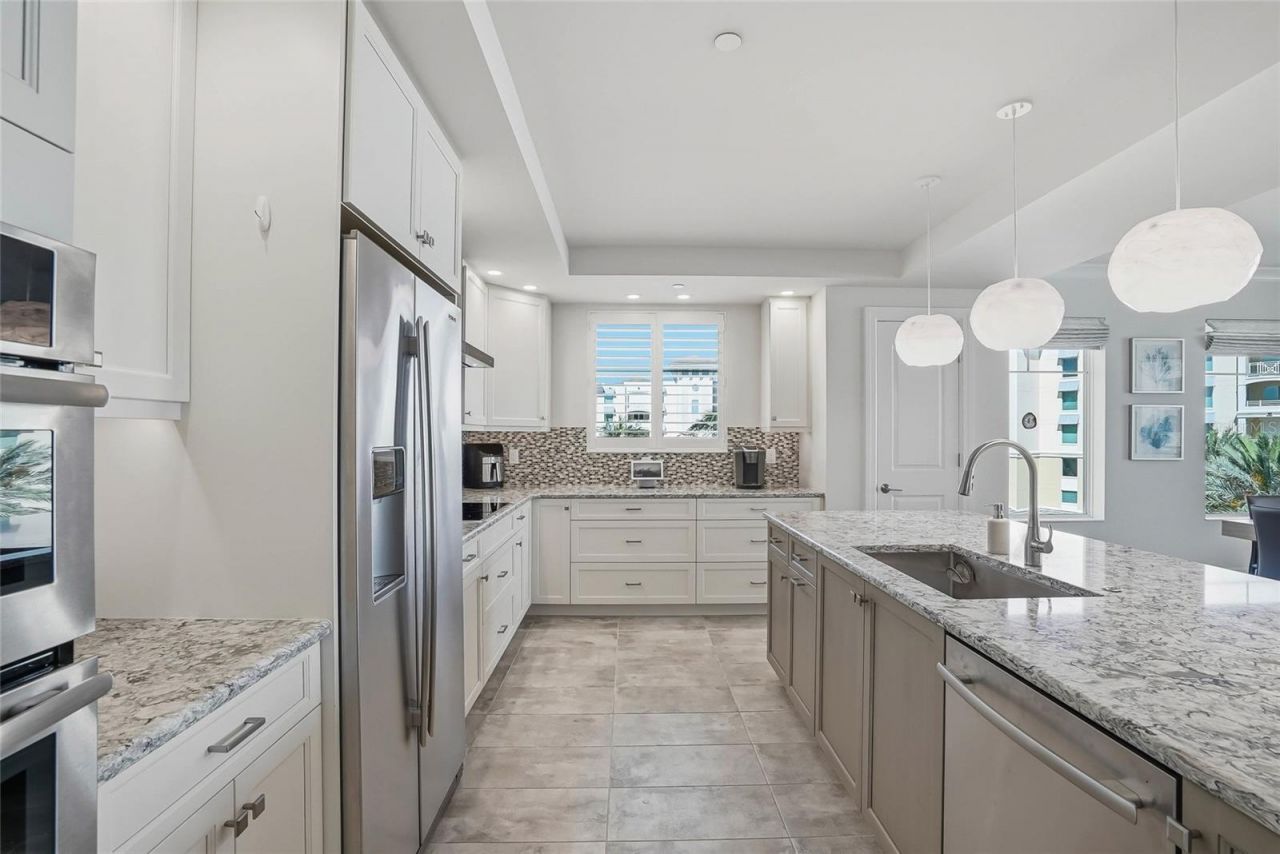 650 Collany Road, Unit 401, Tierra Verde, FL 33715 Photo