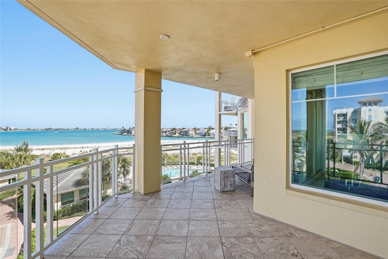 650 Collany Road, Unit 401, Tierra Verde, FL 33715 Photo