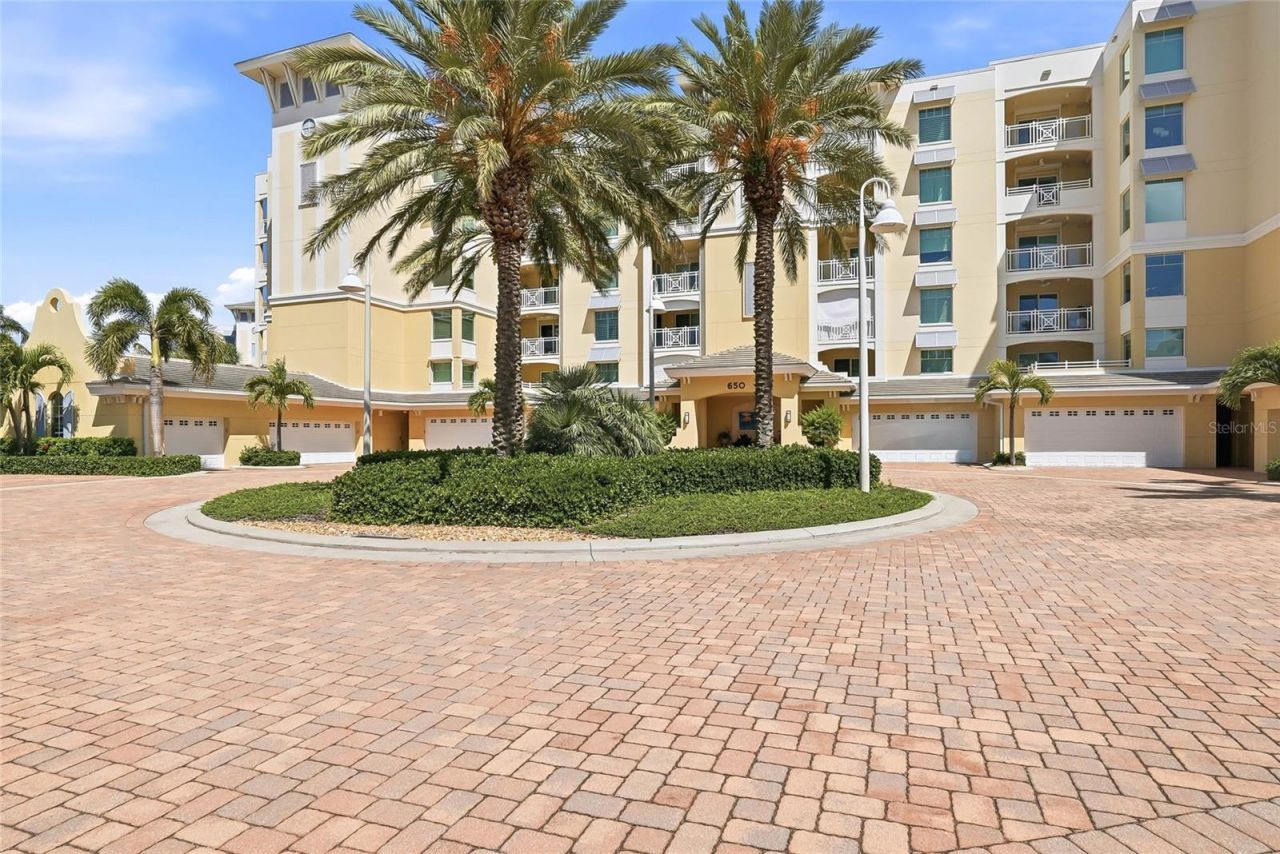650 Collany Road, Unit 401, Tierra Verde, FL 33715 Photo