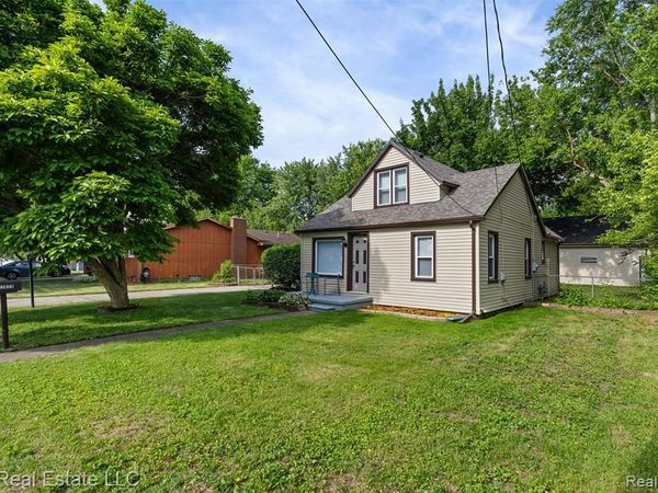 27073 GILBERT DRIVE, Warren, MI 48093