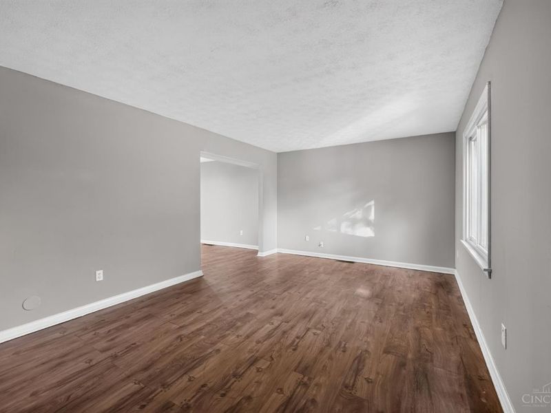 2015 Windmill Way, Cincinnati, OH 45240 Photo 3