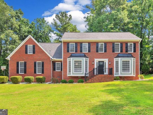 1448 Red Fox Run SW, Lilburn, GA 30047
