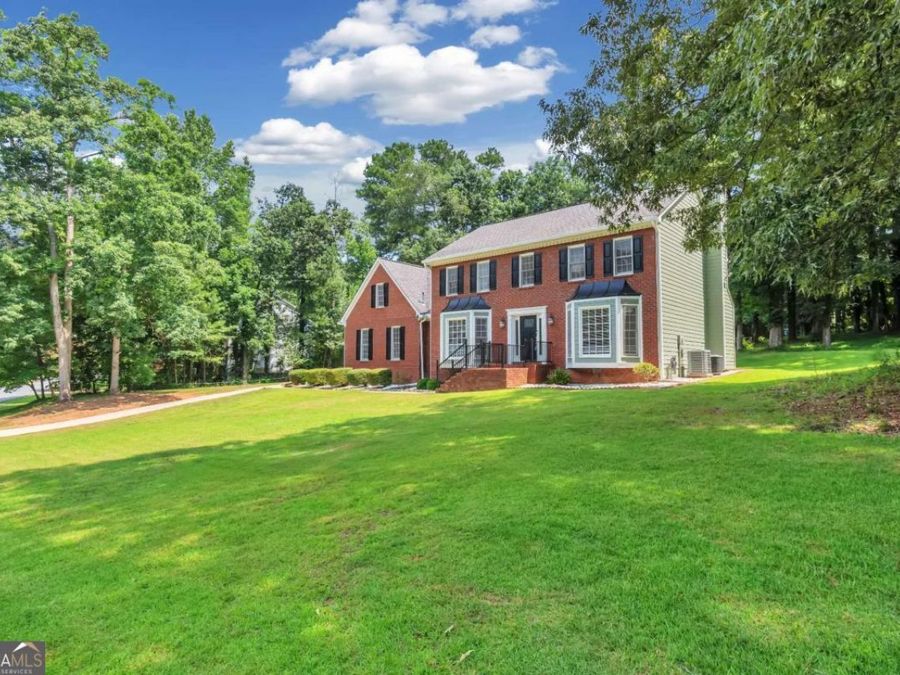 Property Image 4