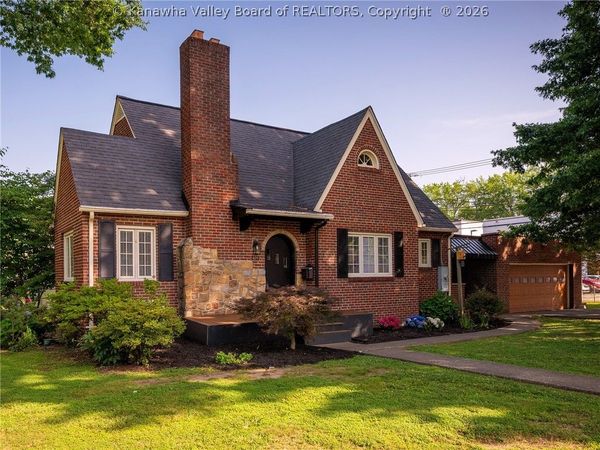 409 44th Street SE, Charleston, WV 25304