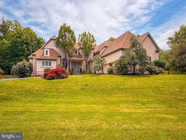 2212 CORSON LANE, NEW HOPE, PA 18938
