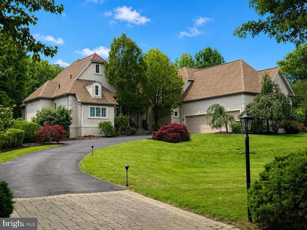 2212 CORSON LANE , NEW HOPE, PA 18938