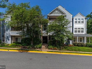 7707 LAFAYETTE FOREST DRIVE, Unit 21, ANNANDALE, VA 22003