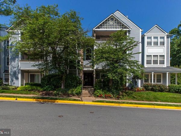 7707 LAFAYETTE FOREST DRIVE, Unit 21, ANNANDALE, VA 22003