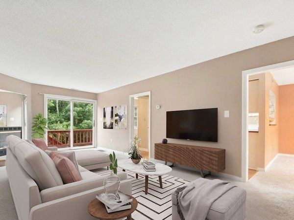 4 Herbert Drive, Unit B, Sutton, MA 01590