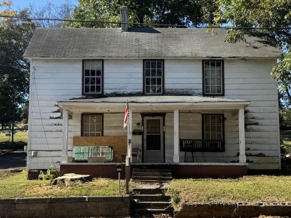 1170 S Ocoee Street , Cleveland, TN 37311