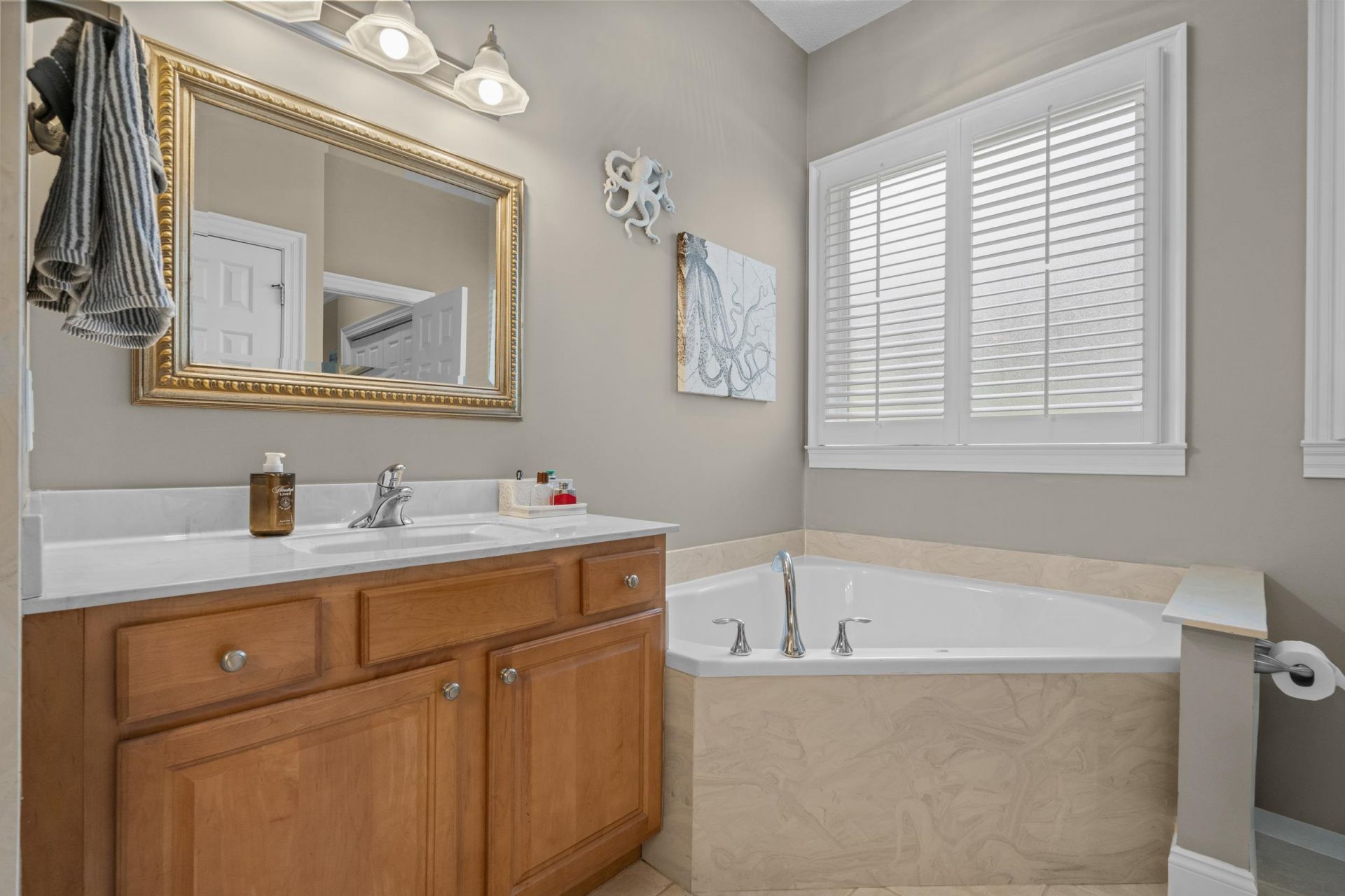5017 Gilbert Ln.  Photo 30