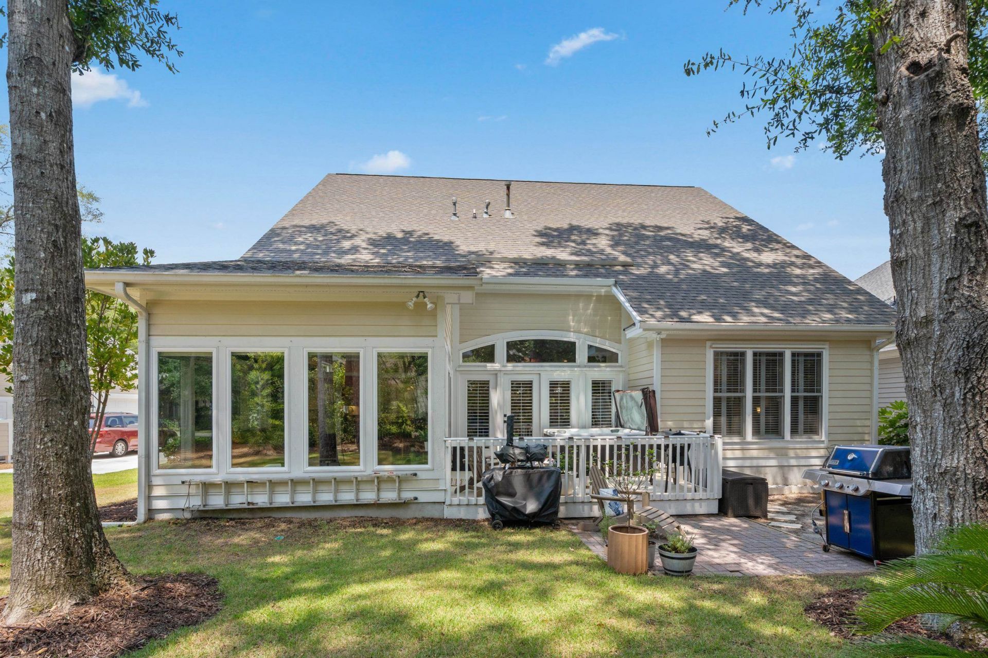 5017 Gilbert Ln.  Photo 47