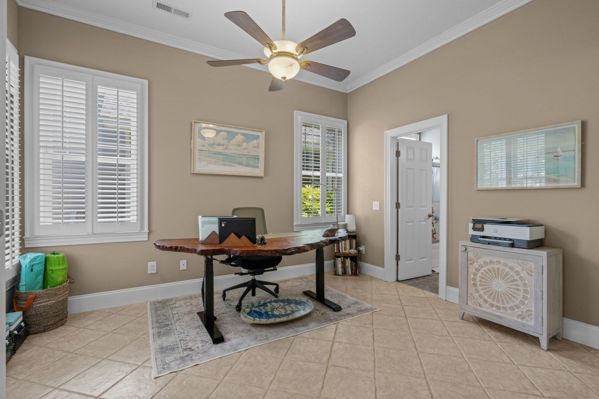 5017 Gilbert Ln.  Photo 9