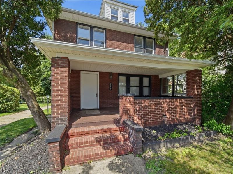 928 Hammel Street, Akron, OH 44306 Photo 2