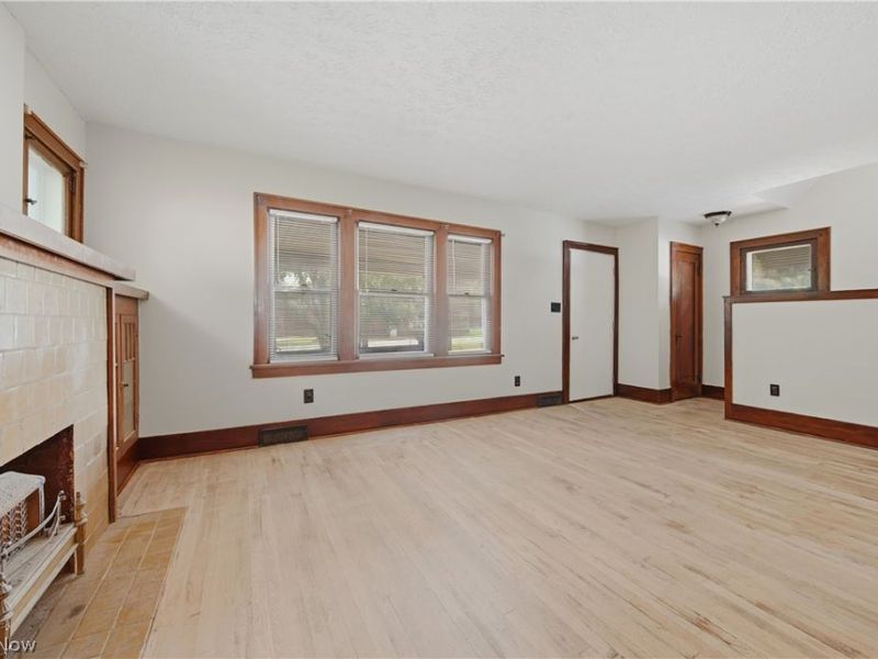 928 Hammel Street, Akron, OH 44306 Photo 7