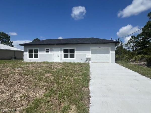 4605 Karen AVE N, LEHIGH ACRES, FL 33971