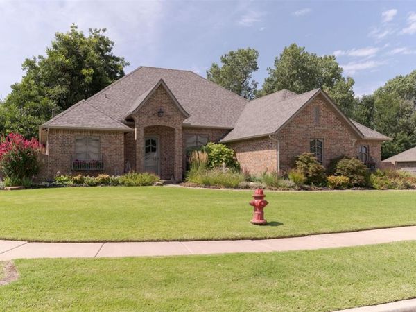 7908 NW 48th Street, Bethany, OK 73008
