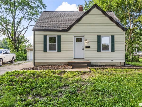 2007 E BUCHANAN Street, Springfield, IL 62703