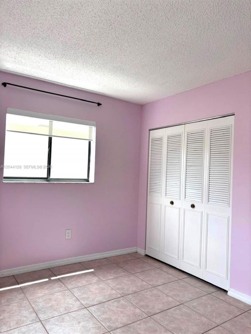 8025 SW 107th Ave, Unit 313, Miami, FL 33173 Photo