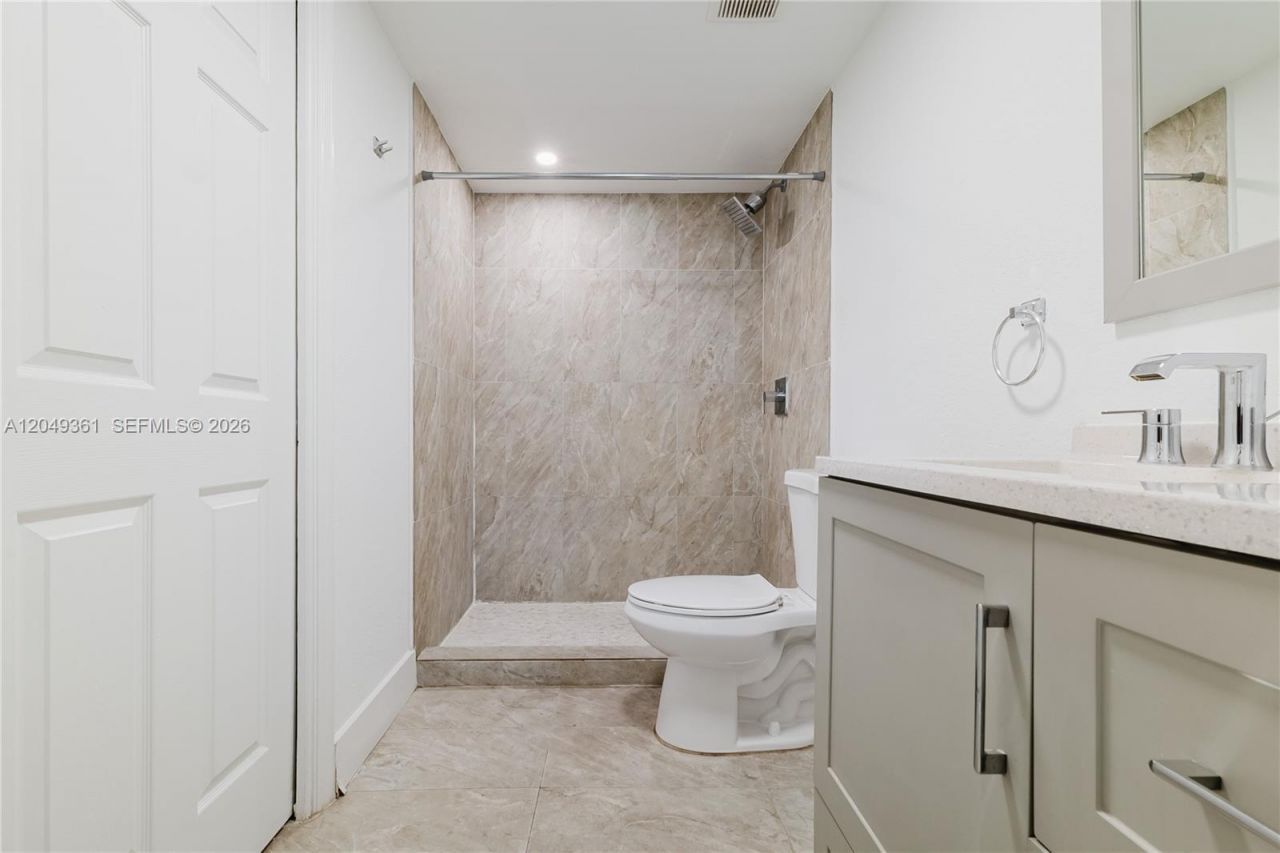 6130 Flagler St , Hollywood, FL 33023 Photo