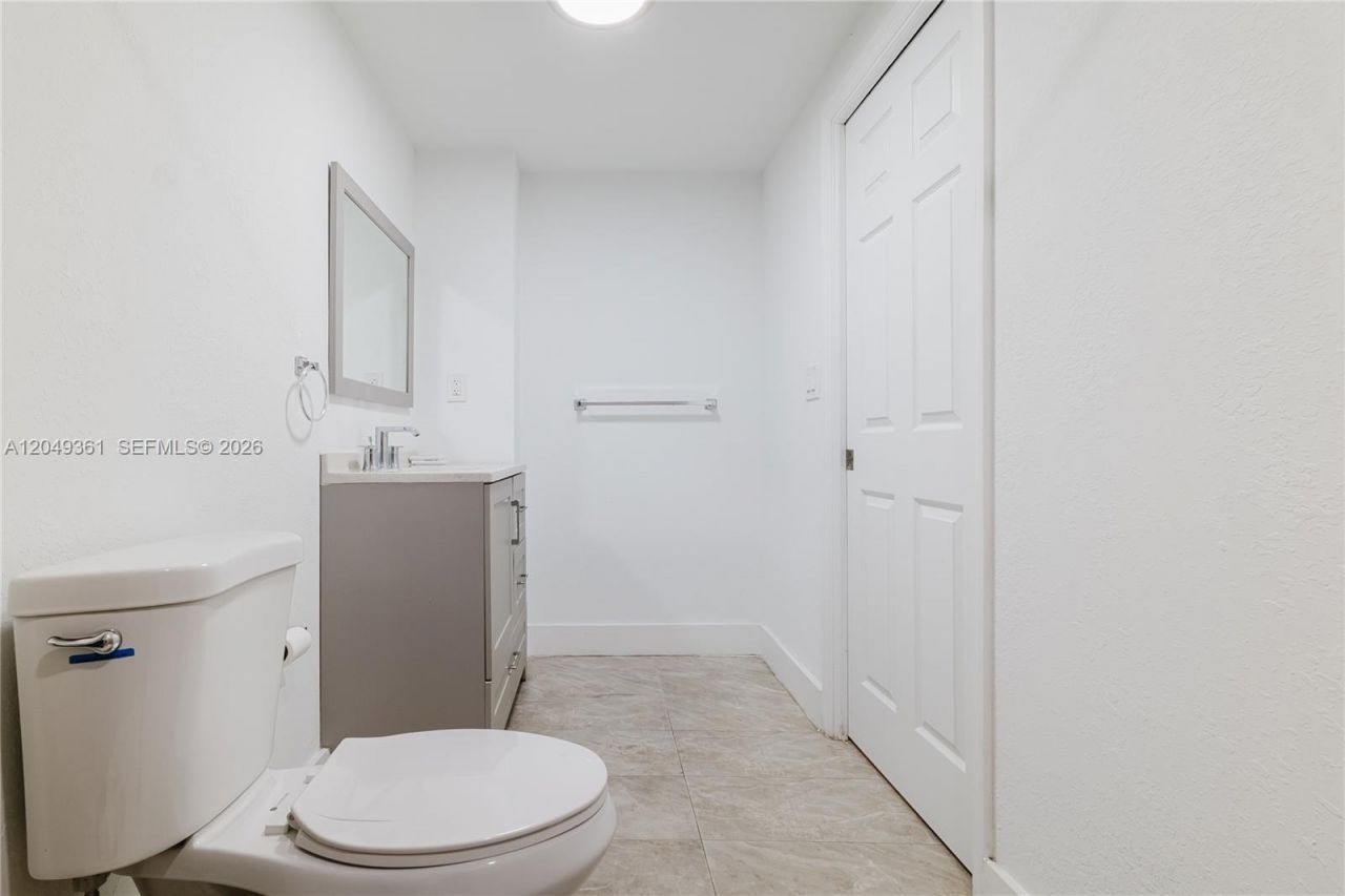 6130 Flagler St , Hollywood, FL 33023 Photo
