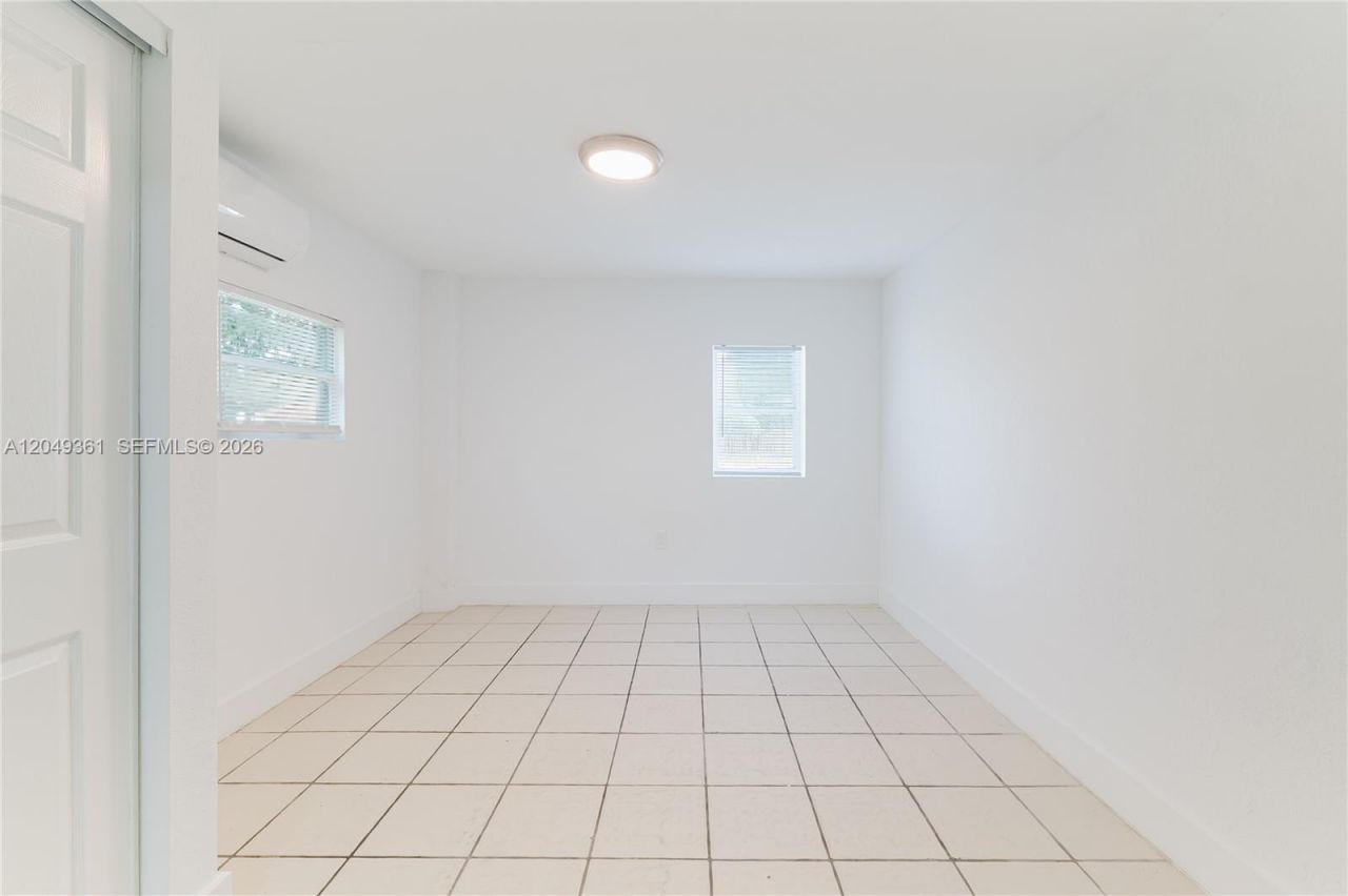6130 Flagler St , Hollywood, FL 33023 Photo