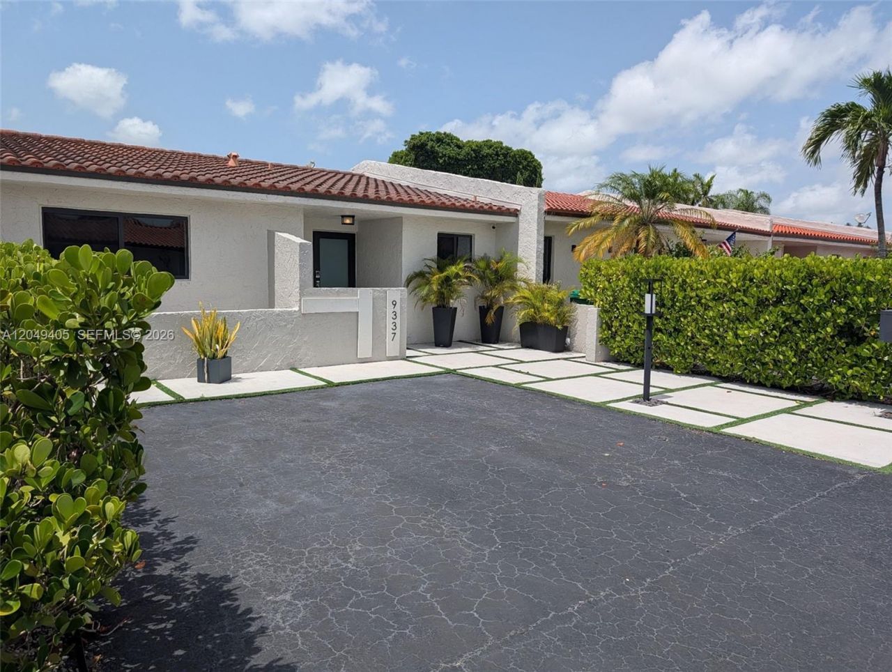 9337 SW 6th Ter, Miami, FL 33174 Photo