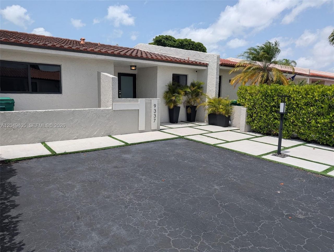 9337 SW 6th Ter, Miami, FL 33174 Photo