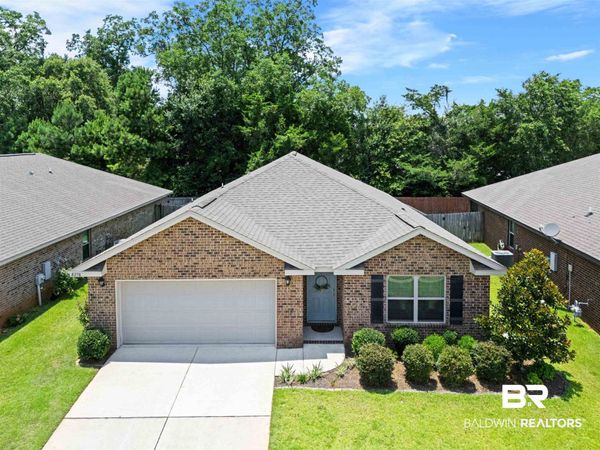 8238 Irwin Loop, Daphne, AL 36526