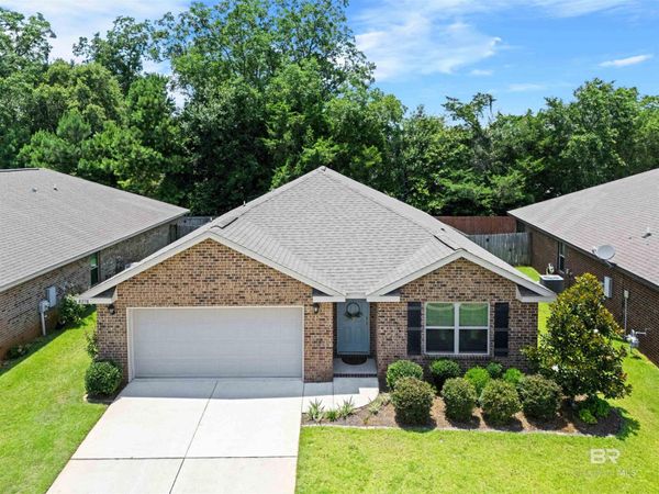 8238 Irwin Loop, Daphne, AL 36526
