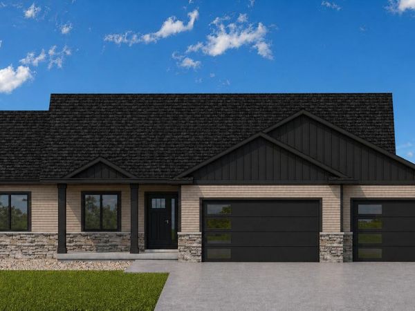 932 Bridger Dr, Holmen, WI 54636