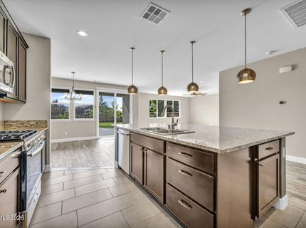 812 Spooner Way, Sparks, NV 89441 Photo