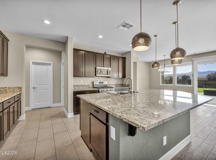 812 Spooner Way, Sparks, NV 89441 Photo