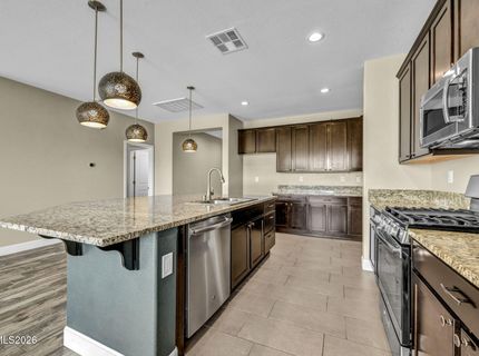 812 Spooner Way, Sparks, NV 89441 Photo