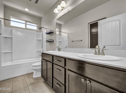 812 Spooner Way, Sparks, NV 89441 Photo