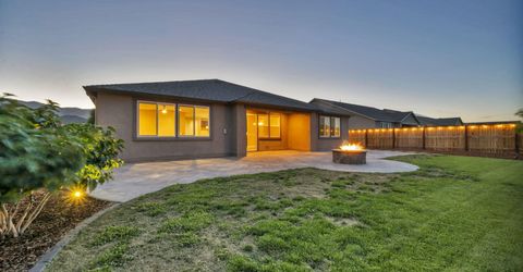 812 Spooner Way, Sparks, NV 89441 Photo