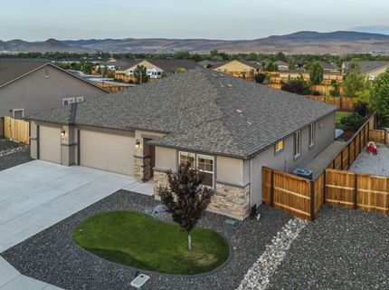 812 Spooner Way, Sparks, NV 89441 Photo