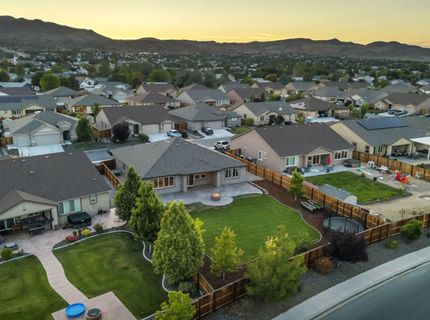 812 Spooner Way, Sparks, NV 89441 Photo