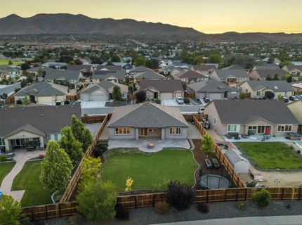 812 Spooner Way, Sparks, NV 89441 Photo