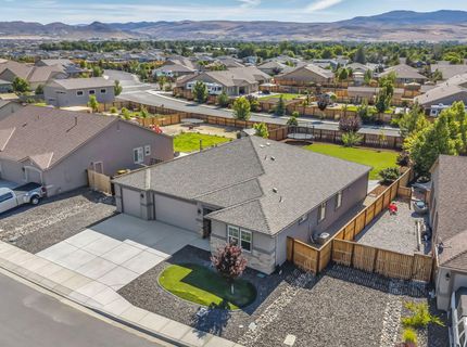 812 Spooner Way, Sparks, NV 89441 Photo