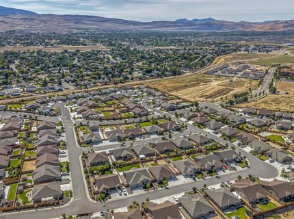 812 Spooner Way, Sparks, NV 89441 Photo