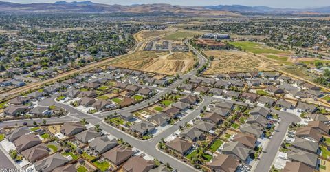 812 Spooner Way, Sparks, NV 89441 Photo