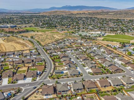 812 Spooner Way, Sparks, NV 89441 Photo