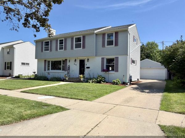 513 E LINDBERGH STREET, Appleton, WI 54911