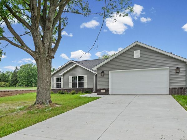 665 W 2nd Street, Fowler, IN 47944