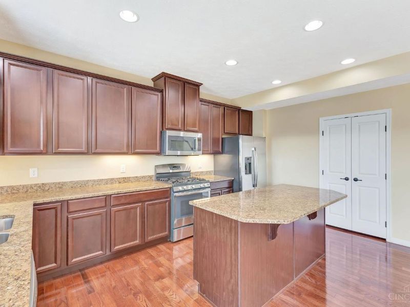 9557 Union Park, West Chester, OH 45069 Photo 20