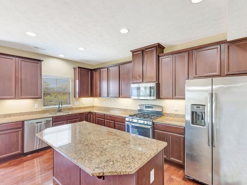 9557 Union Park, West Chester, OH 45069 Photo 21