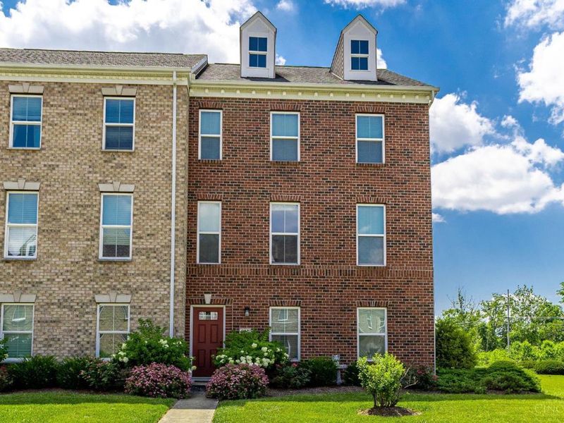 9557 Union Park, West Chester, OH 45069 Photo 3
