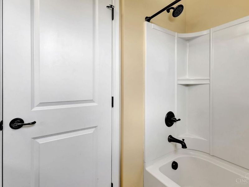 9557 Union Park, West Chester, OH 45069 Photo 58