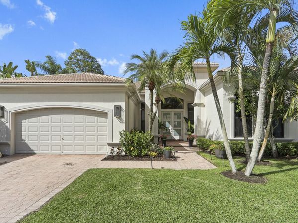 408 VÃ­a Placita, Palm Beach Gardens, FL 33418